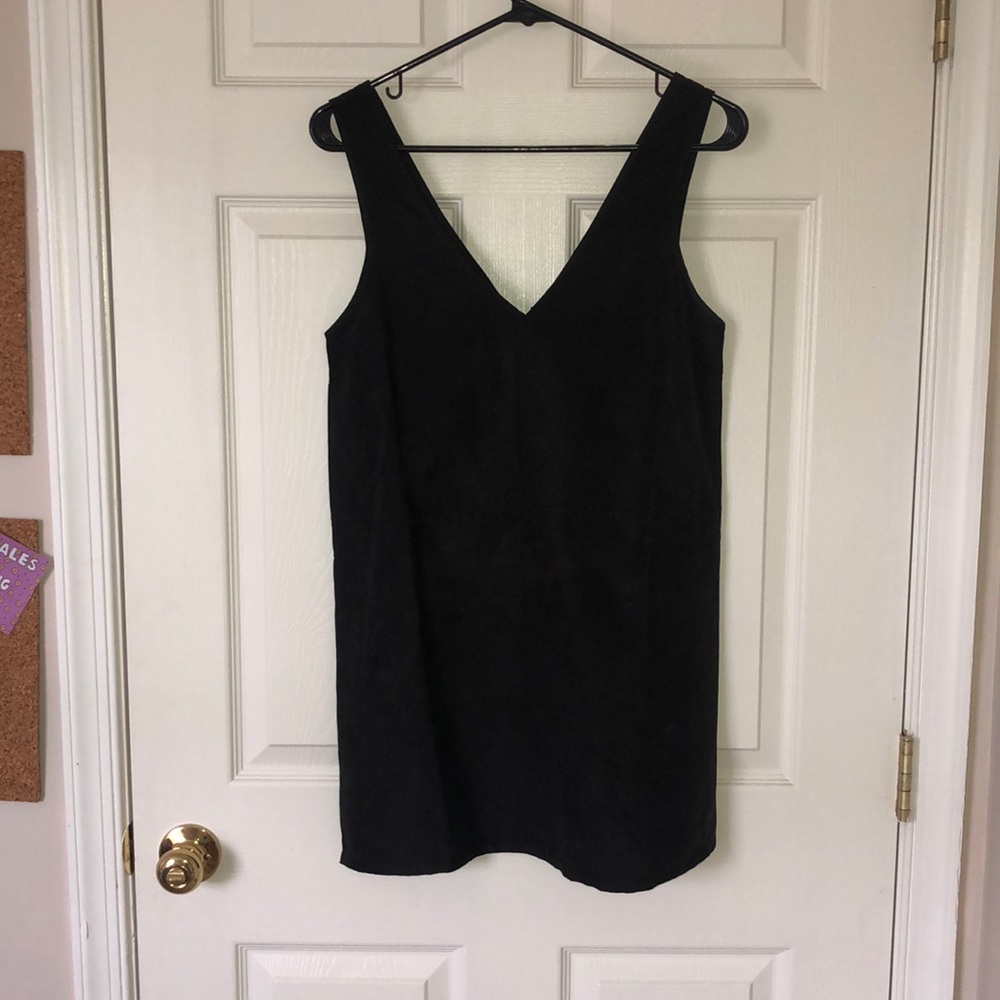 Suede shift dress 🛍